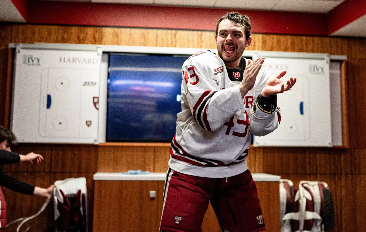 Parking Harvard Crimson at Vermont Catamounts Mens Hockey, 22 November | Event in Burlington | AllEvents