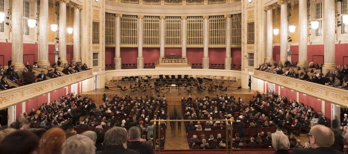 Vienna Philharmonic Orchestra: Andris Nelsons - Bartok  Mahler  & Mozart, 5 March | Event in Naples | AllEvents
