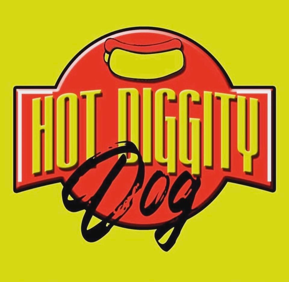 Hot Diggity Dog Food Truck, Well Travelled Beer, Goldsboro, 1 March