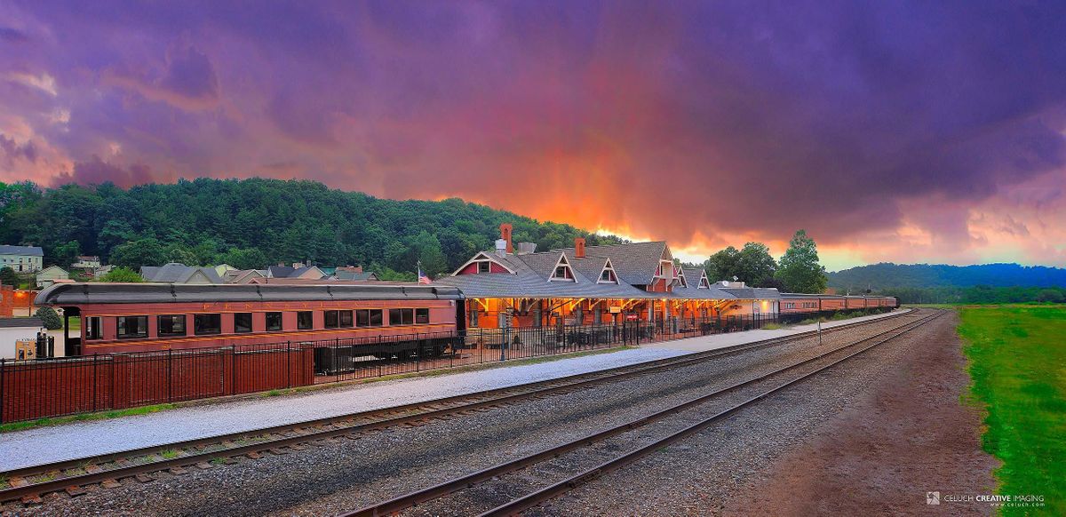 Peak into the Pullman Private Tour, Dennison Railroad Depot Museum