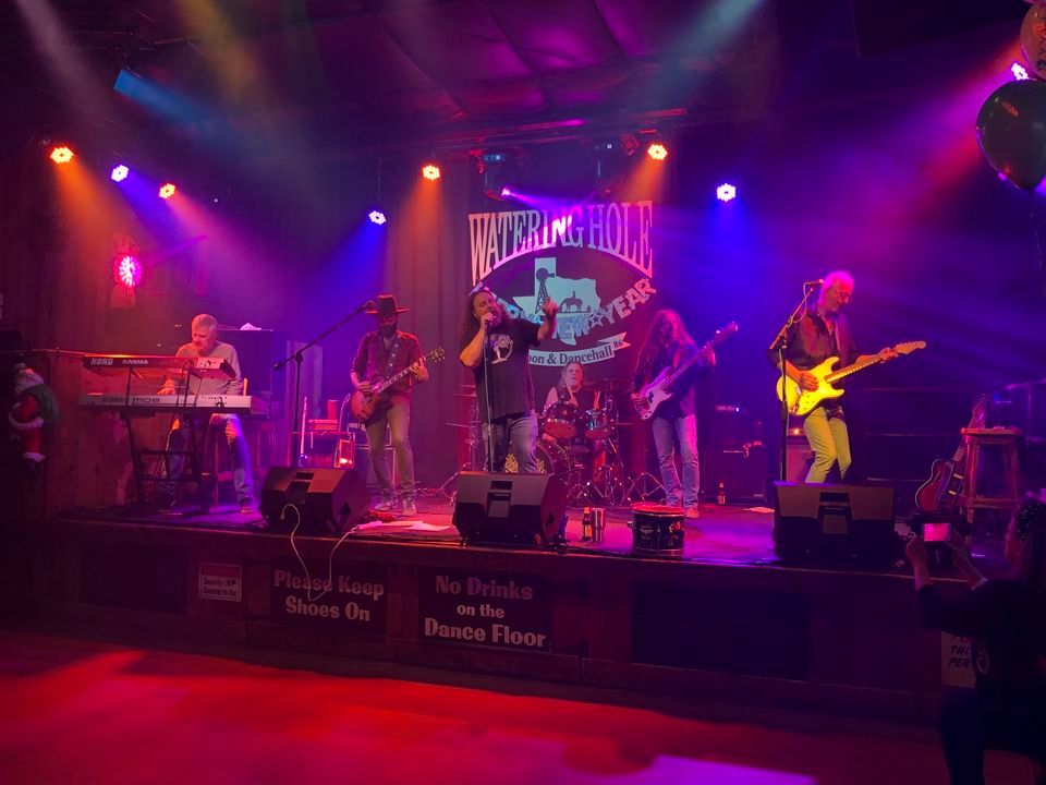 knotty-grove-at-watering-hole-saloon-nb-watering-hole-saloon