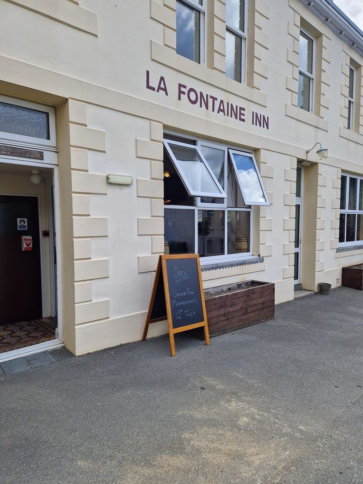 La Fontaine Inn Xmas Raffle and Mega Meat Draw, La Fontaine Inn