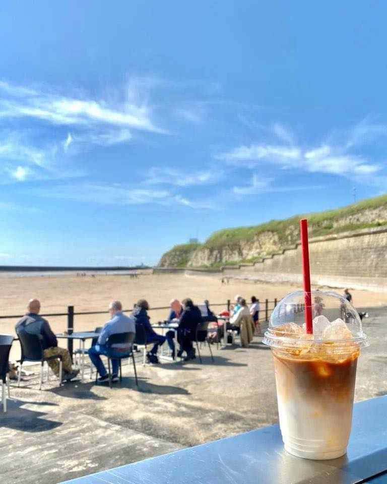 Santa at the Coffee Hut , Cat and Dog Steps, Sunderland, December 24