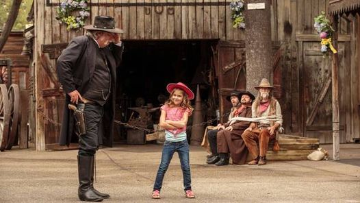 Knotts Berry Farm Summer Nights Rides Los Angeles California Lan Yu September 3 2022 Allevents In Knotts Berry Farm 2022 Berry Festival