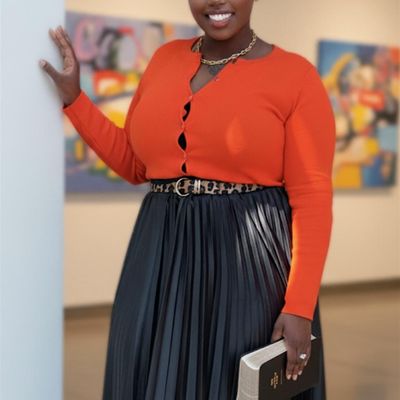 Brittany Kizzee logo