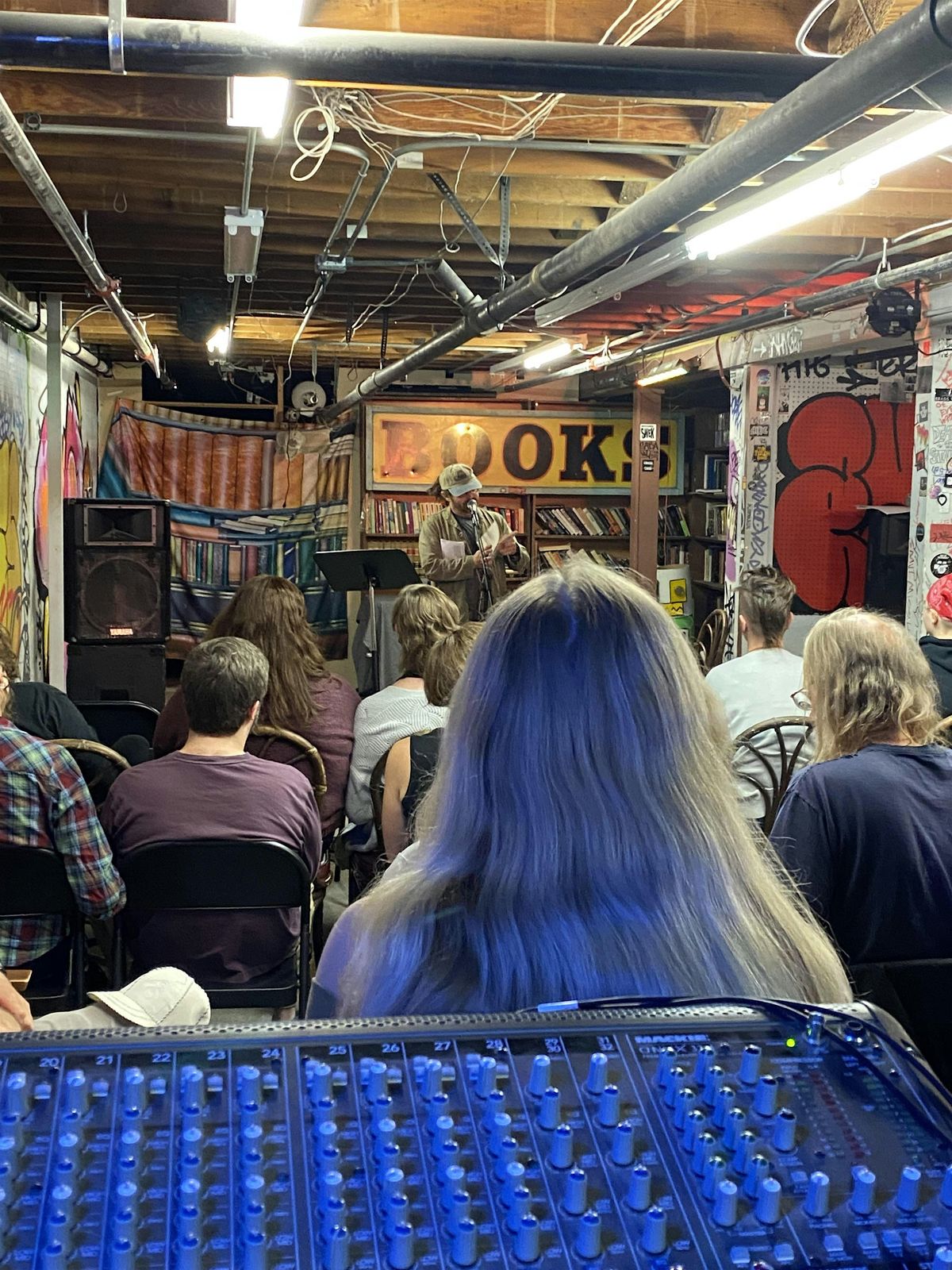 Snap Crackle Poetry! Open Mic, 14 December | Event in Englewood | AllEvents