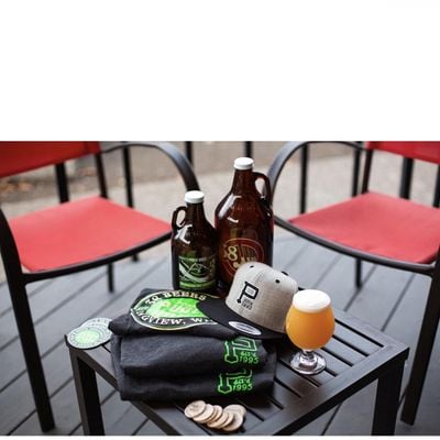 Porky’s Public House & Eatery