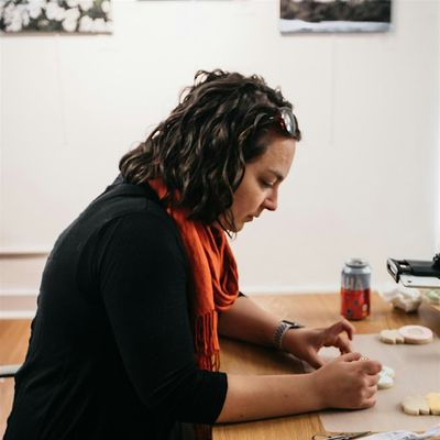 Sweet Pea Bakery logo