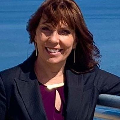 Shelley Iverson, Owner