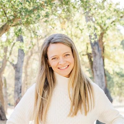 Annie G  Doulacta logo