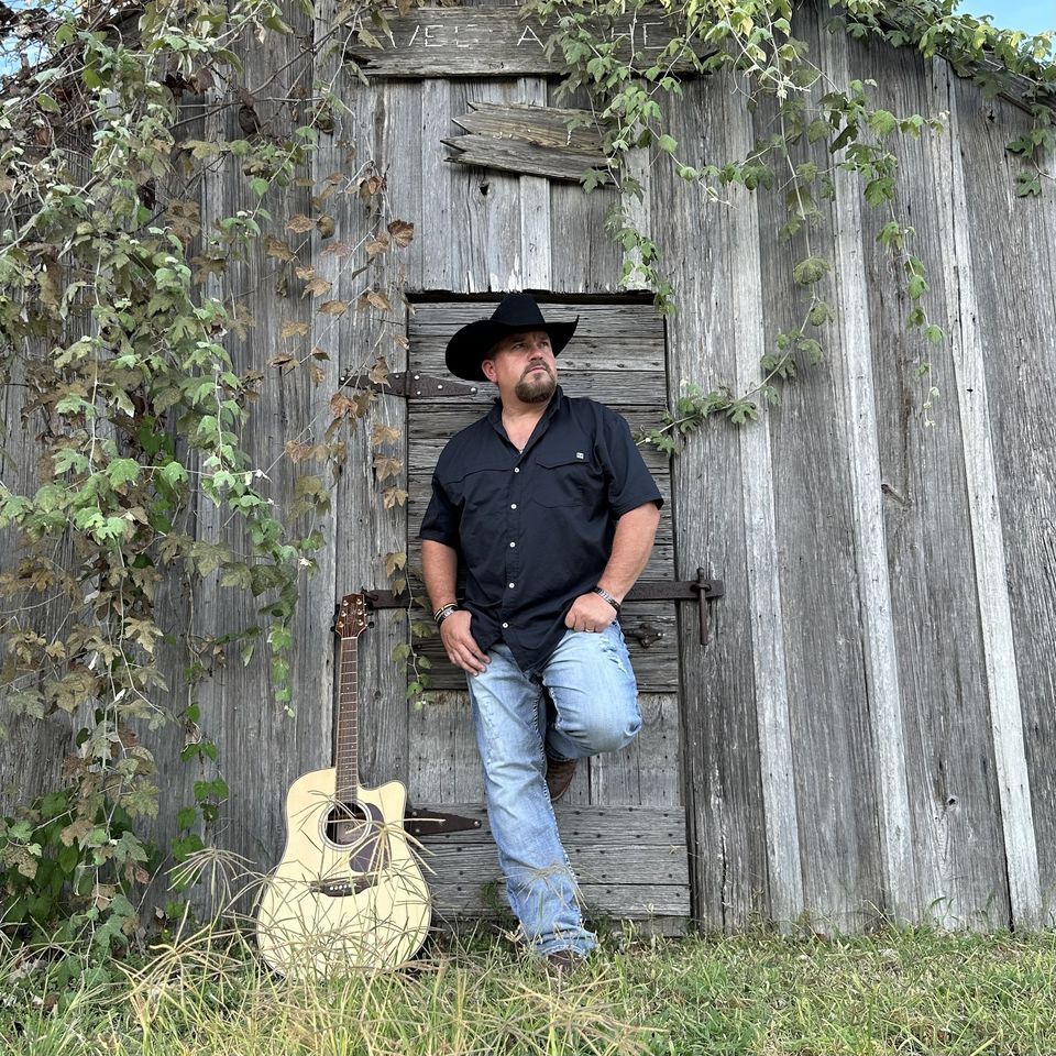 Nick Russell & Twisted Xs, El Campo Lost Lagoon RV Resort, 27 May 2023