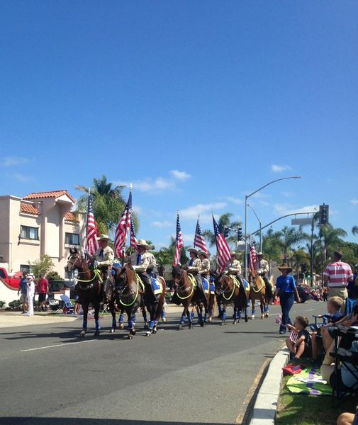 Fallbrook Christmas Parade Fallbrook California December 5 2020 Allevents In Fallbrook Christmas Parade 2021
