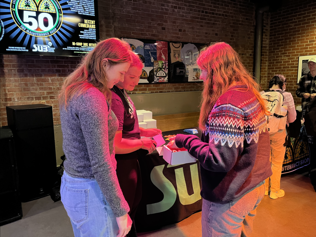 Mom Jeans at Showbox SODO, Showbox SODO, Seattle, 18 October 2026 ...