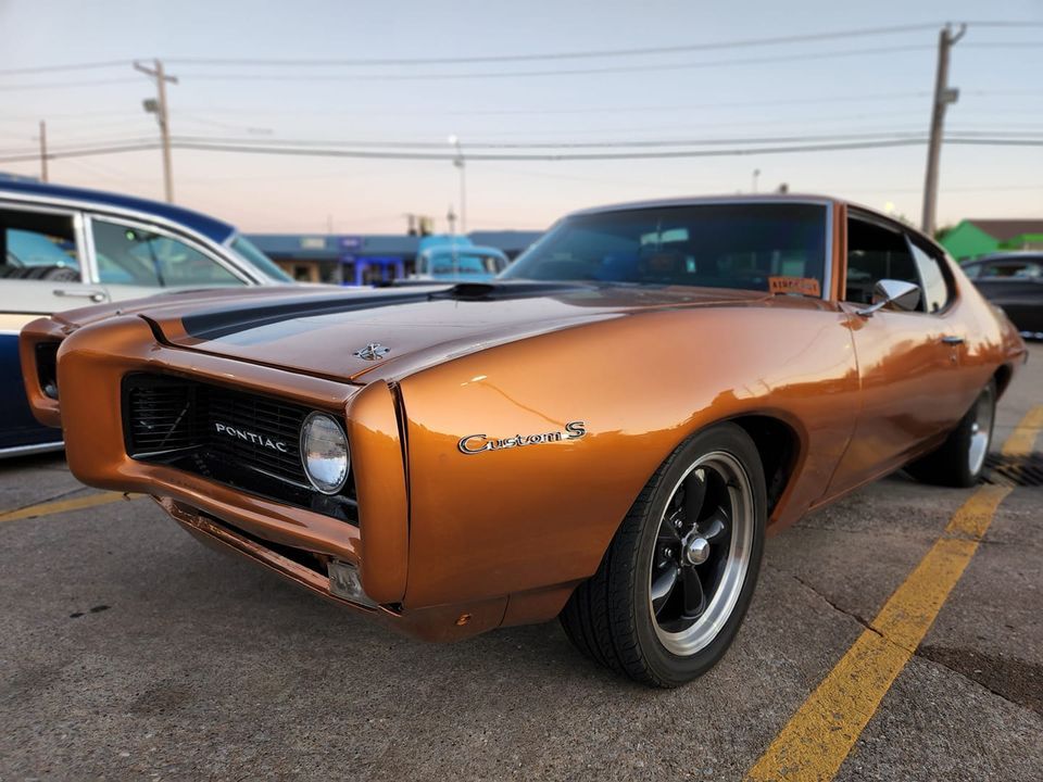 405 Street Elite Car & Bike Show on 12th Street in Moore, Boomarang