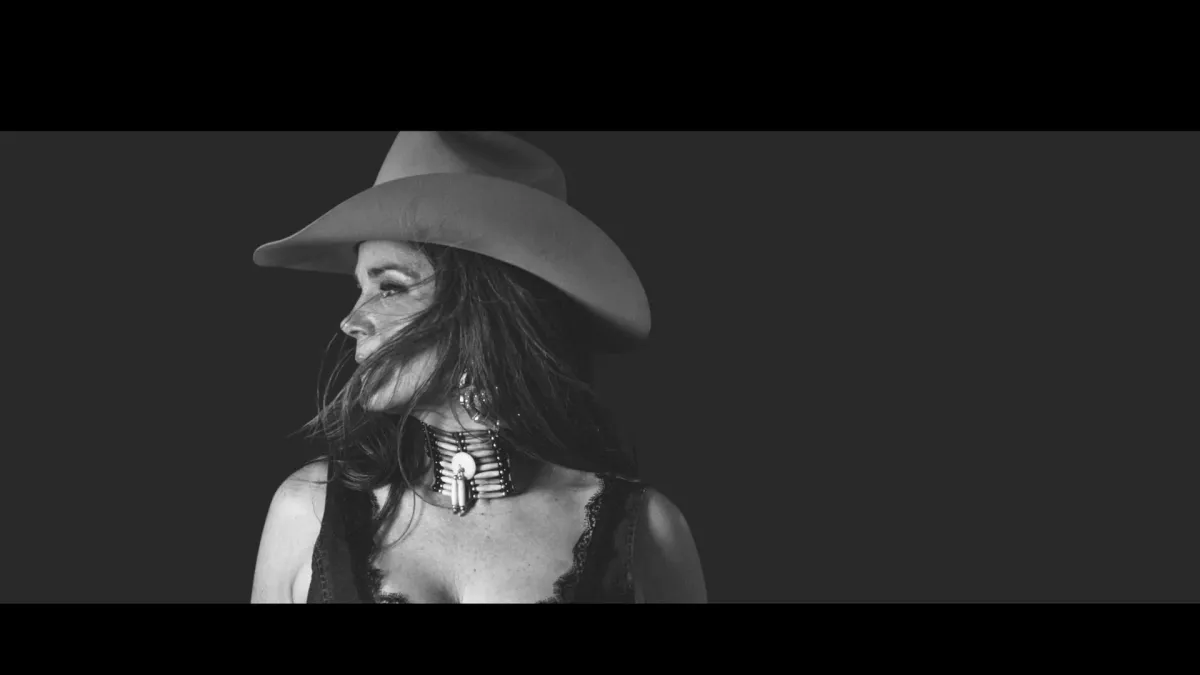 Summer Dean in The Colony, 14 February | Event in The Colony | AllEvents