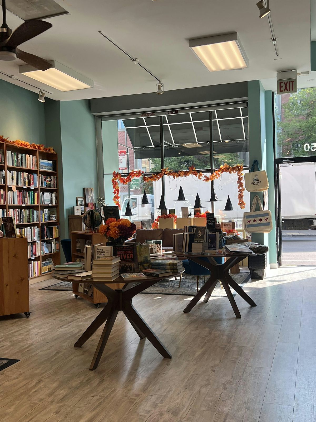 Yoga & Books, 28 December | Event in Chicago | AllEvents