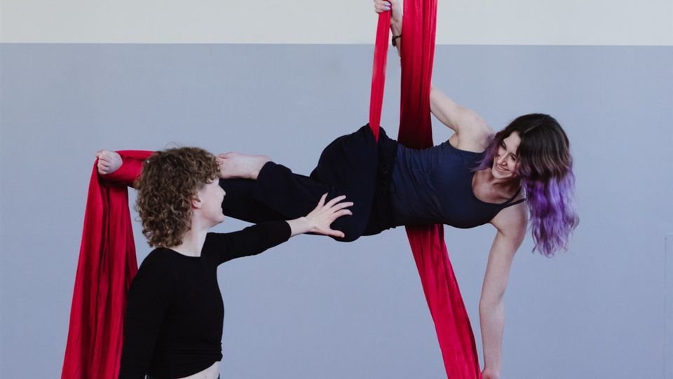 TWEENS Aerial Silks 101, Bumbershoot Aerial Arts, St. Louis, January 21