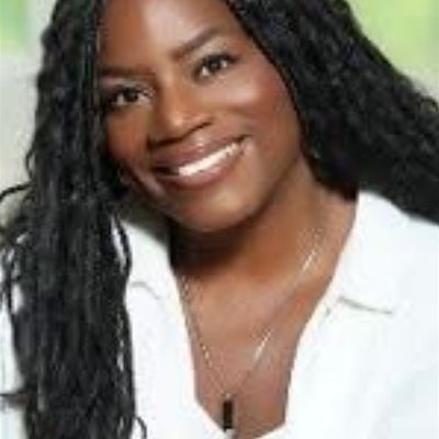 Wanda Savage-Moore logo