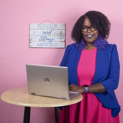 CAREfully Anchored logo