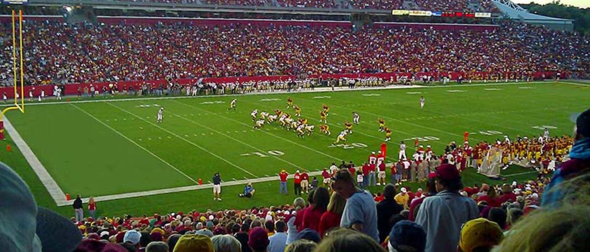 South Dakota Coyotes at Iowa State Cyclones Football, 30 August | Event in Ames | AllEvents