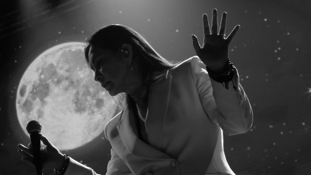 Ana Gabriel "Claro de Luna" Tour, 10 October | Event in Tulsa | AllEvents