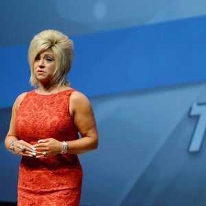 Parking Theresa Caputo