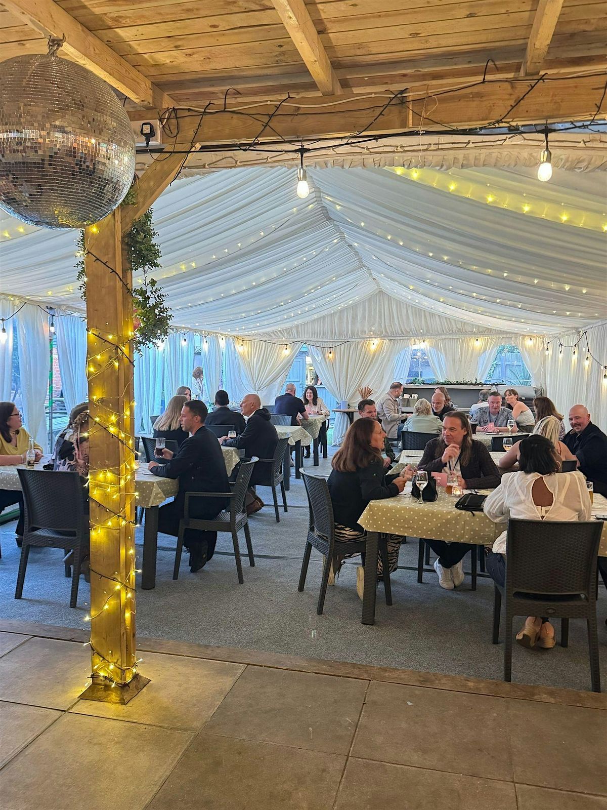 Speed Dating at The Lexden Crown in Colchester! (Over 50’s)