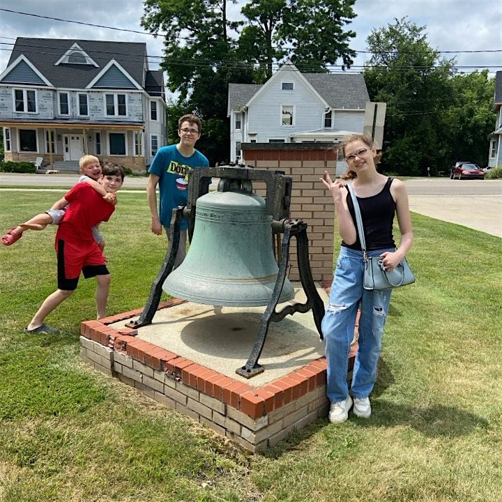 Royal Exploration Scavenger Hunt Game in Tyler with Wacky Walks | Event in Tyler | AllEvents