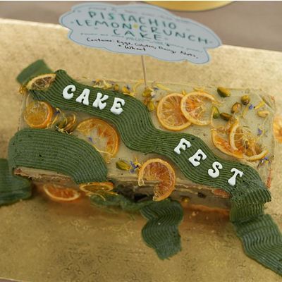 Dmvcakesbynisee logo