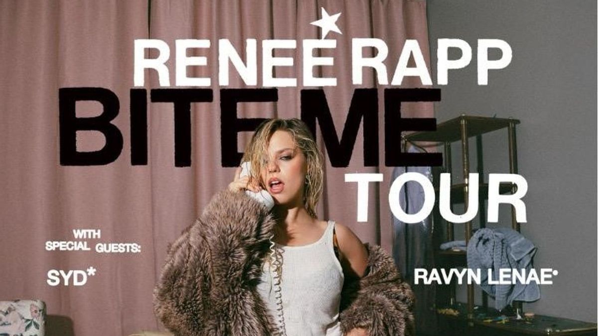 Renee Rapp with Ravyn Lenae, Spectrum Center, Charlotte, 30 October ...