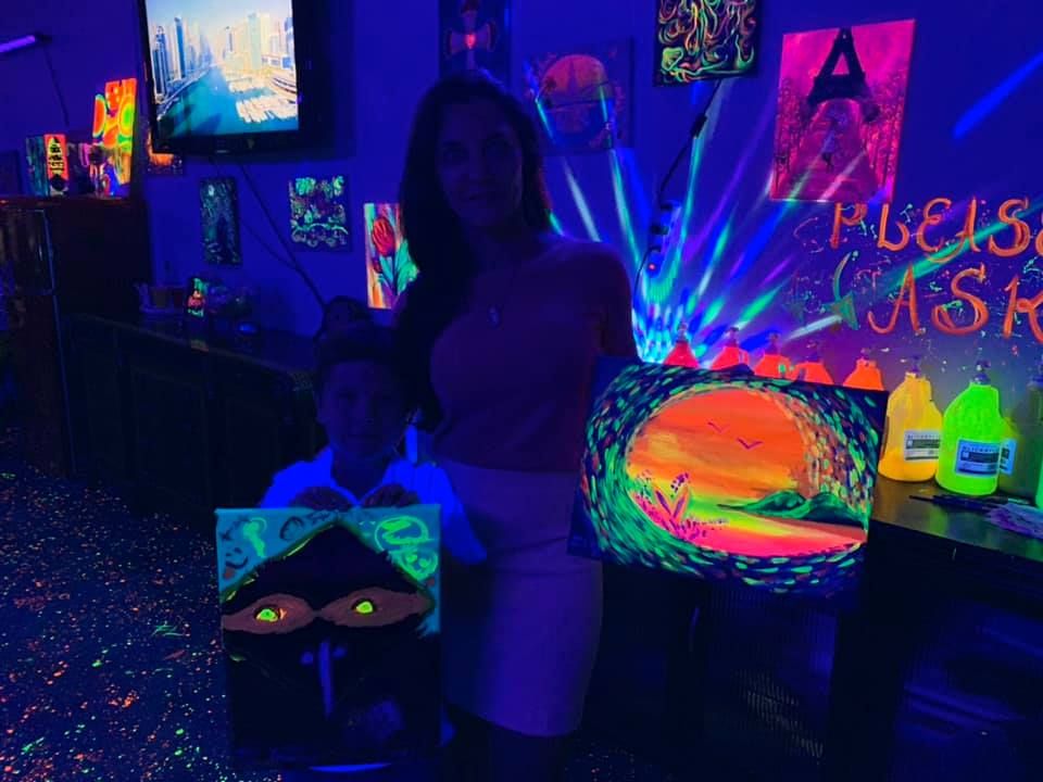Family and Kids Paint with Glow, ArtVilla Sip & Paint Studio in Boca Raton, FL Paint Parties for