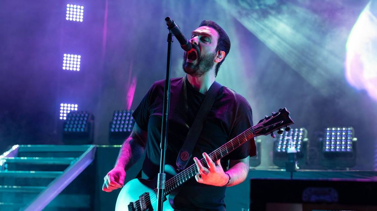 Ben Burnley of Breaking Benjamin Unplugged feat. Josh and Lacey Sturm at Borgata Casino Event Center, 17 July