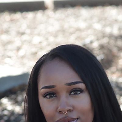 Yella Smiles