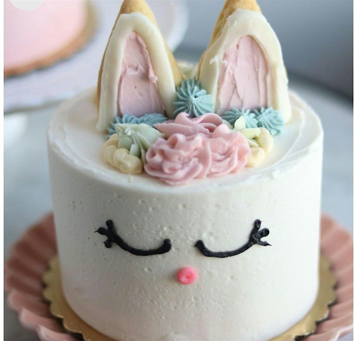 Childrens Ice Cream Cake Decorating: Easter Bunny!, Charlee's Ice Cream ...