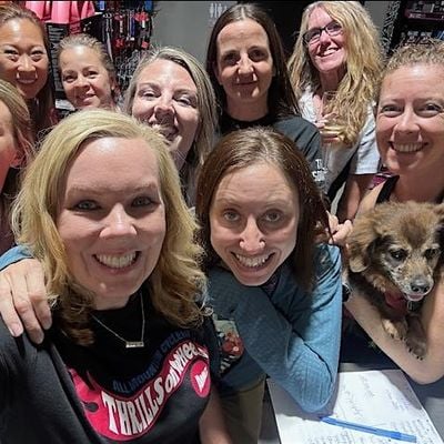 Leslie Marshall - Wyldflower Nomad Series logo