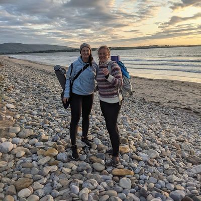 Relaxology (Suaimhneas) logo