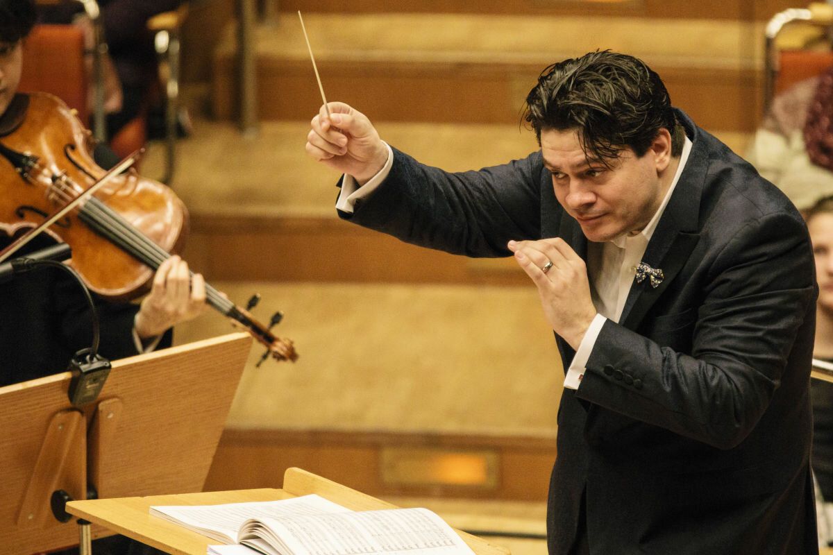 Cincinnati Symphony - Cristian Macelaru at Cincinnati Music Hall, 3 October | Event in Cincinnati | AllEvents