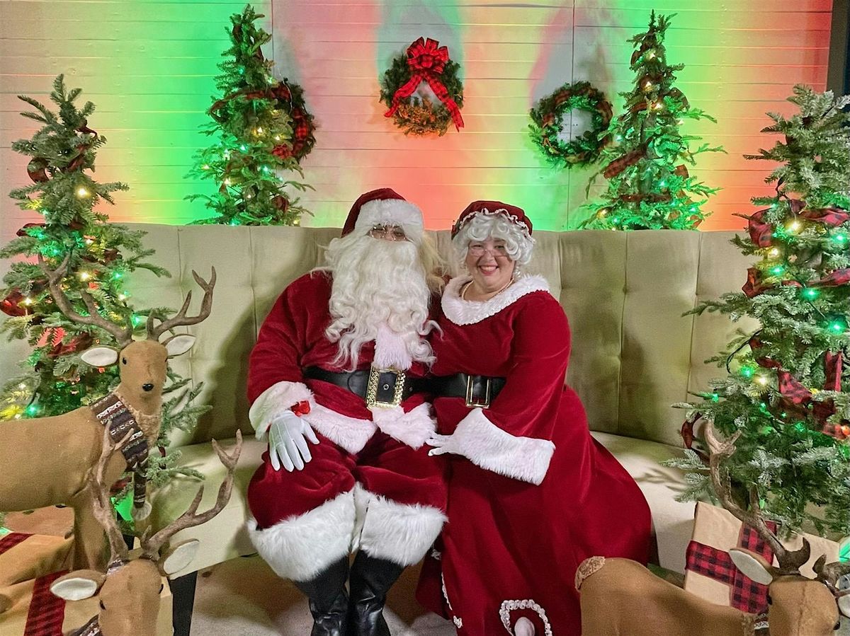 City of Hialeah Santas Snow Blast, Milander Park, Hialeah, 13 December ...