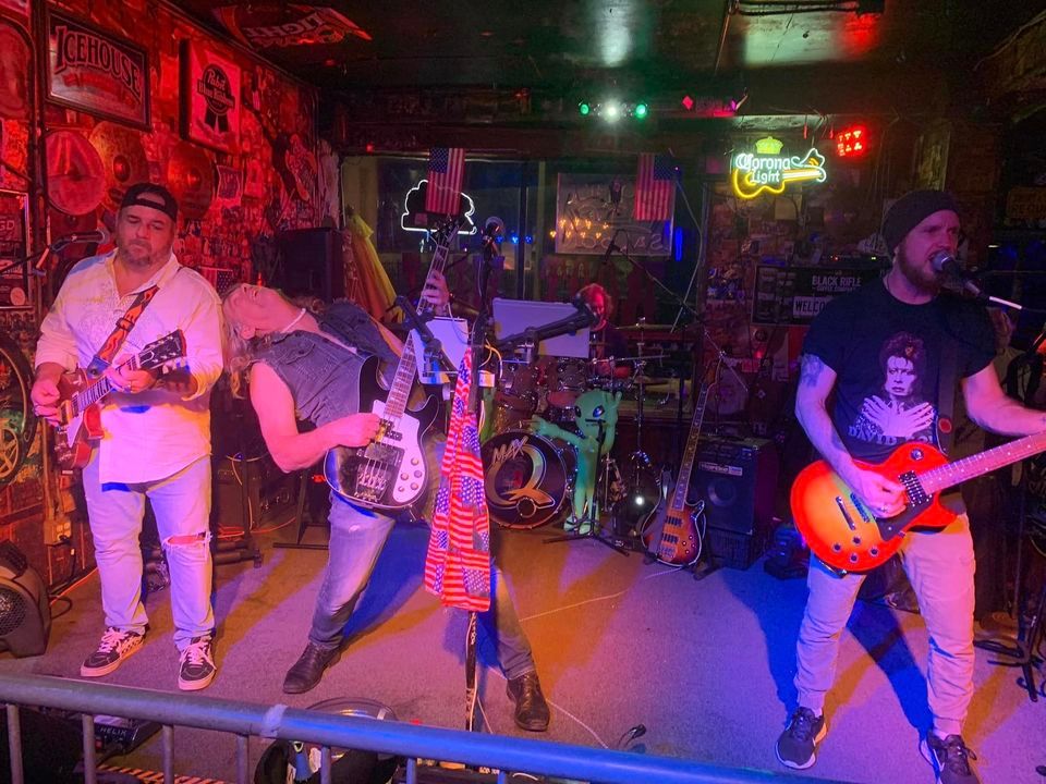 New Years Eve With Max Q And The Legendary Boot Hill Saloon!, The