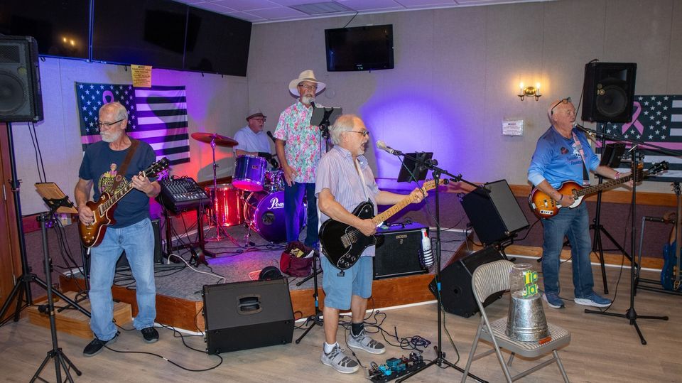 Different Direction Plays Patios Tiki Bar , Patio's Tiki Bar & Grill