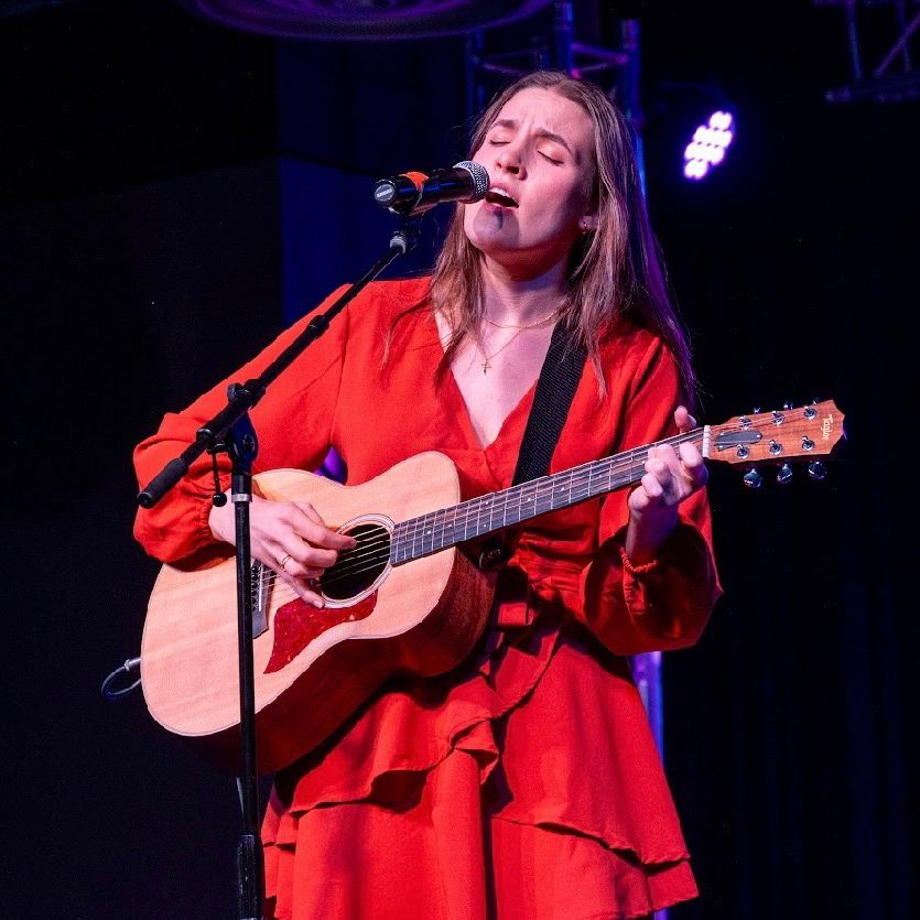 Eden Cislo Kiki Raes , 6219 E Cave Creek Rd., Cave Creek, AZ, United