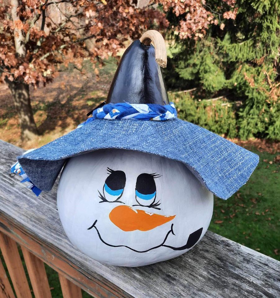 Snowman Gourd Painting, AleCraft Brewery Railroad PA, January 10 2024