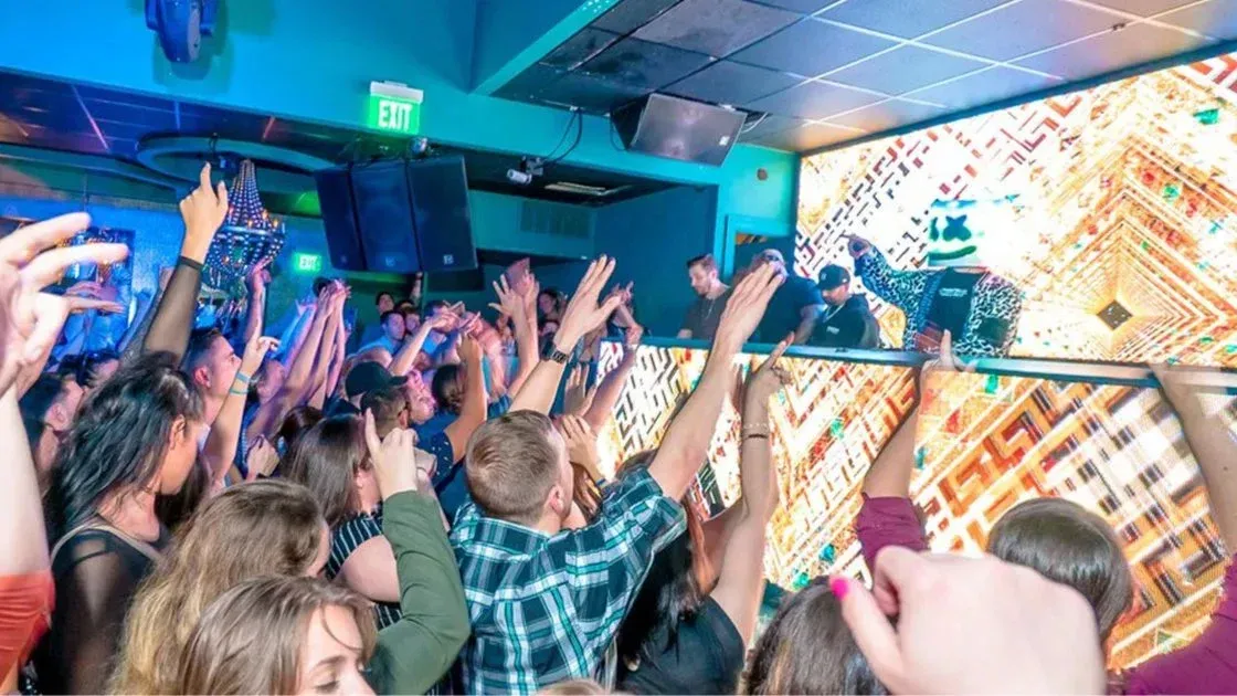 F*ck It EXCLUSIVE: Bar Moxy then GO PARTY at ICON! FREE! | Event in Boston, MA | AllEvents