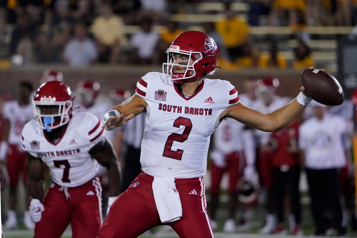 South Dakota Coyotes vs. North Dakota State Bison | Event in Vermillion | AllEvents