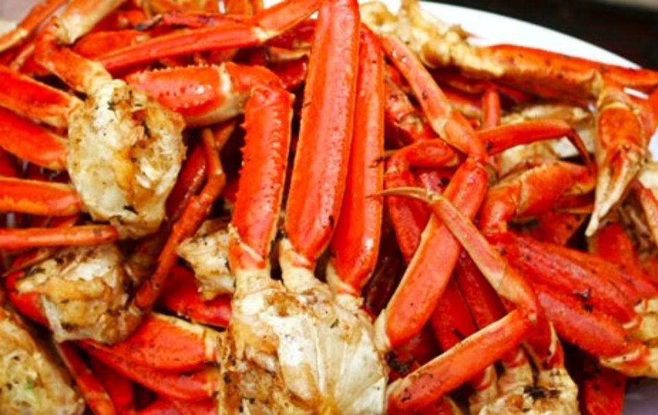 All You Can Eat Snow Crab Leg Clusters or Snow Crab Leg Clusters Dinner