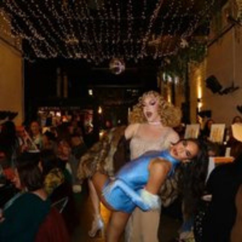Boozy Brushes, Drag Sip and Paint, Edinburgh | Event in EDINBURGH | AllEvents