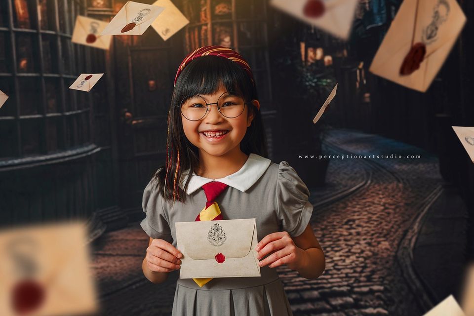 Wizard Alley Mini Session, 122 W Main St, Smithville, OH, United States