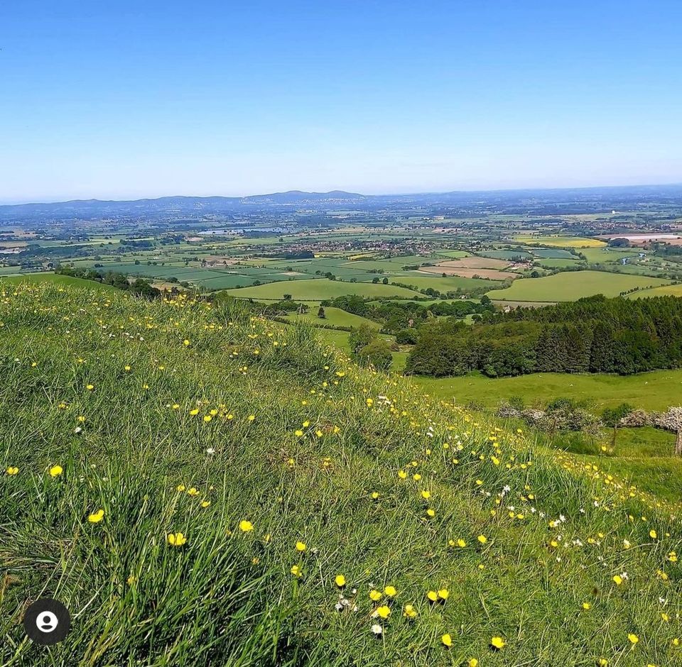 Bredon Hill Walk 5 miles, Bredon Hill, Tewkesbury, 15 May 2022