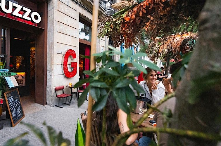 Les Copines Networking à Barcelone, GUZZO I Restaurante con música en