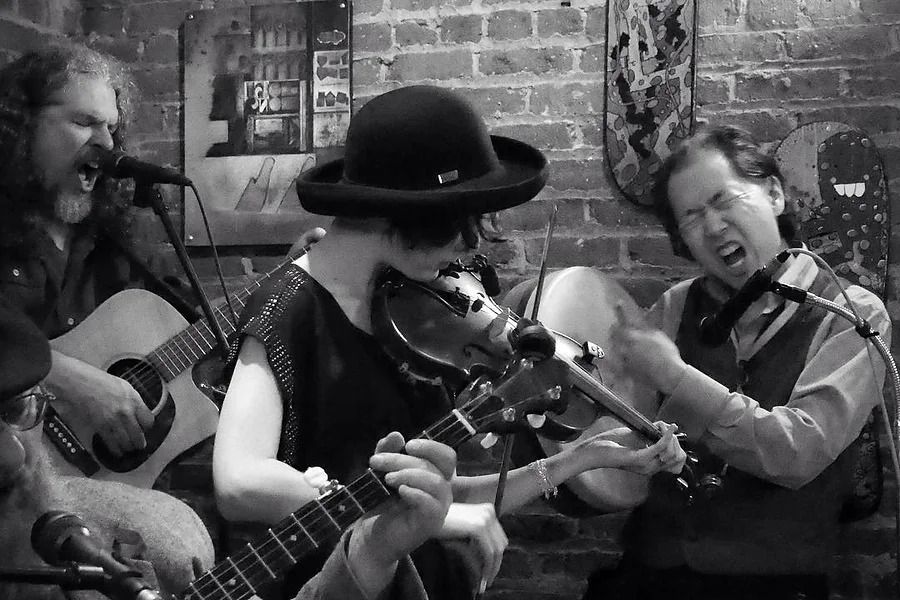 A Midsummer Nights Celebration with THE SECRET COMMONWEALTH!, The Bull